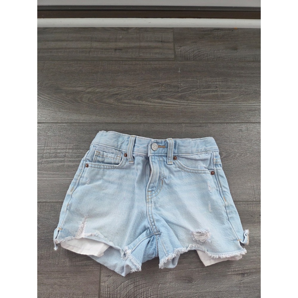 Old navy girls shorts size 6-7